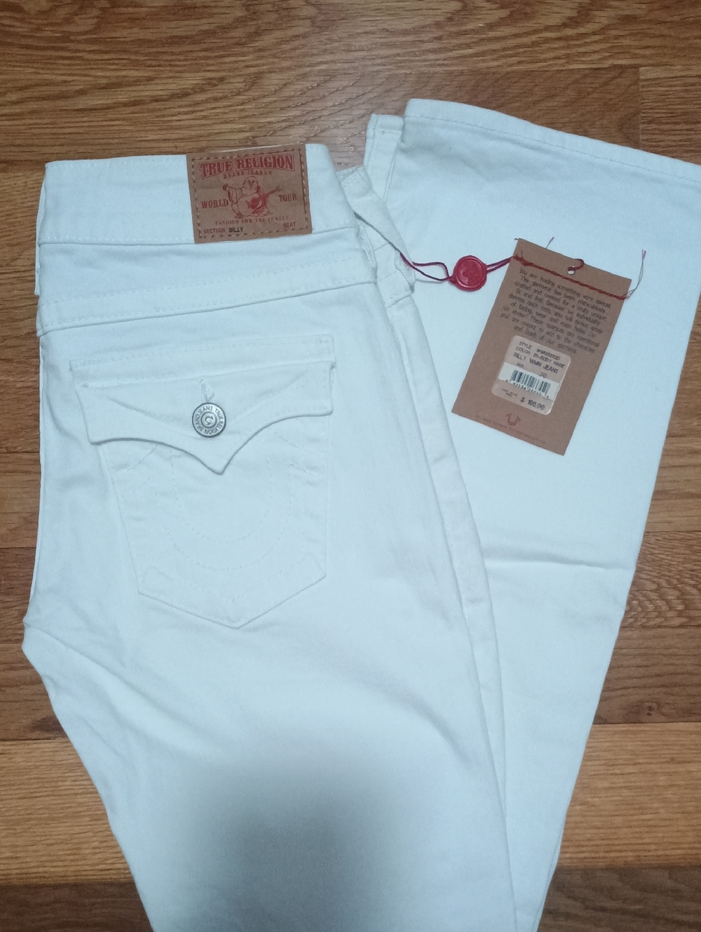 True Religion White Straight Leg Women’s Jeans with Signature Pocket